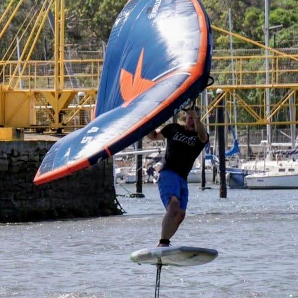 Wingfoil en el Club Náutico Mar del Plata